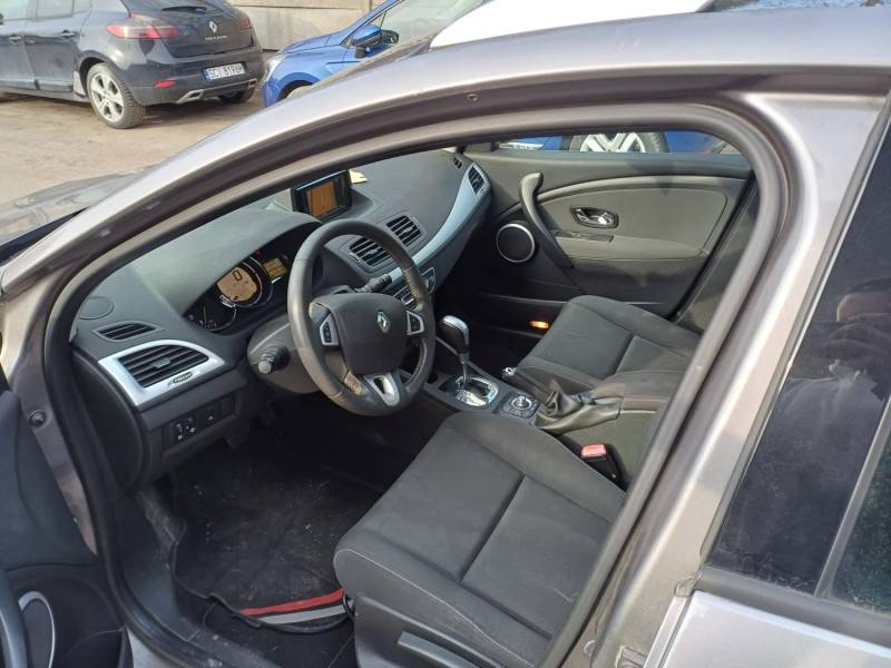 ox_renault-megane-15dci-110-automat