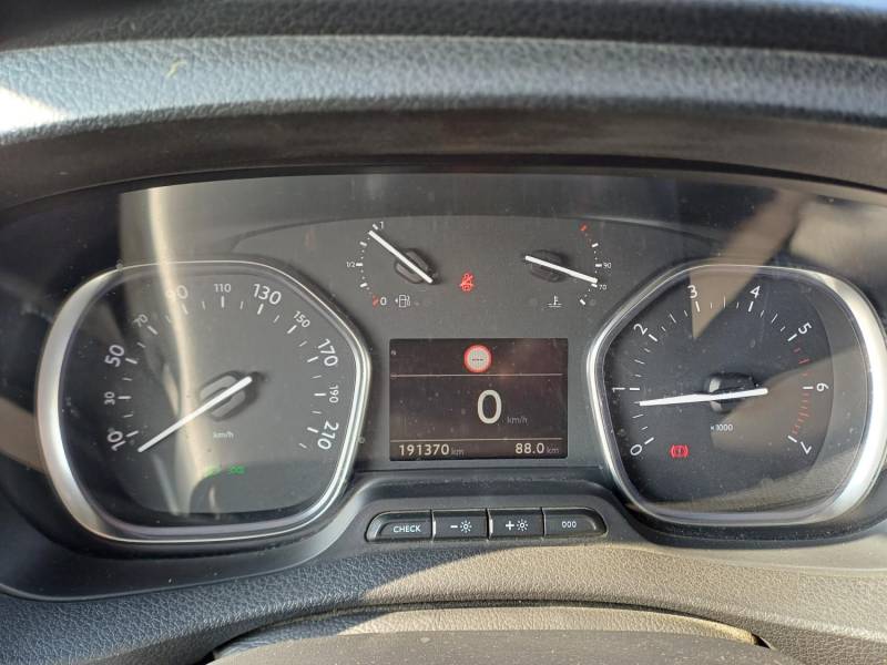 ox_citroen-jumpy-20hdi-150km