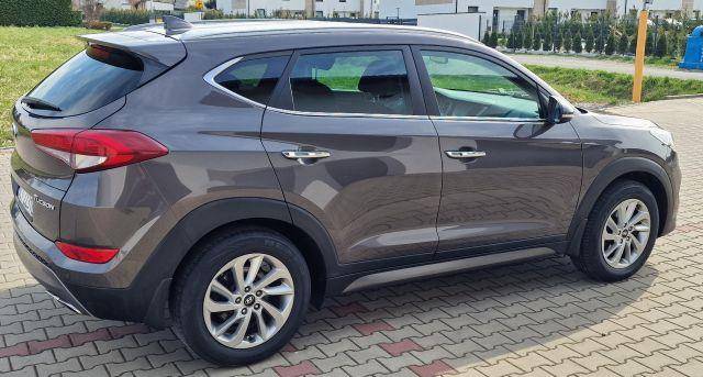 ox_hyundai-tucson-style-20-crdi2015diesel136-kmmanualfv-23