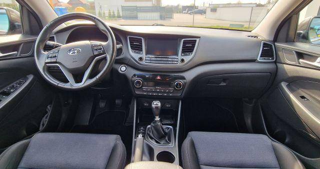 ox_hyundai-tucson-style-20-crdi2015diesel136-kmmanualfv-23
