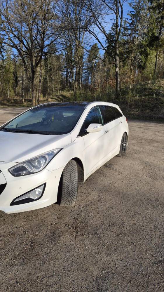 ox_hyundai-i40