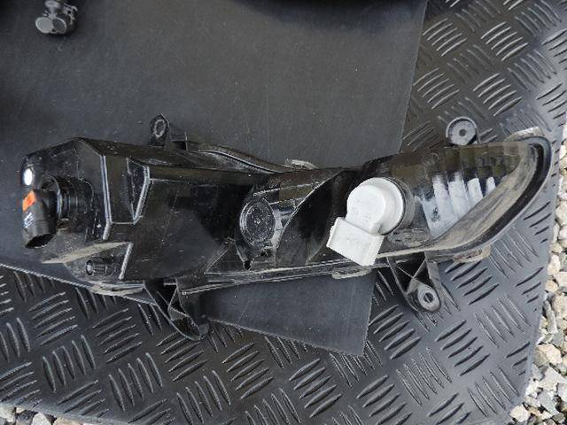 ox_halogeny-i-spryskiwacze-ford-kuga