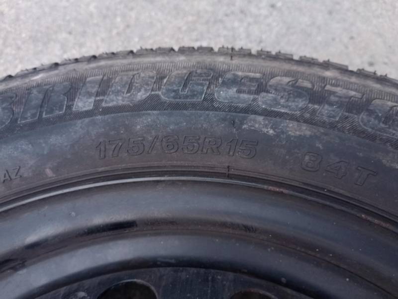 ox_kolo-zapasowe-fiat-grande-punto-2009-zapas-17565r15