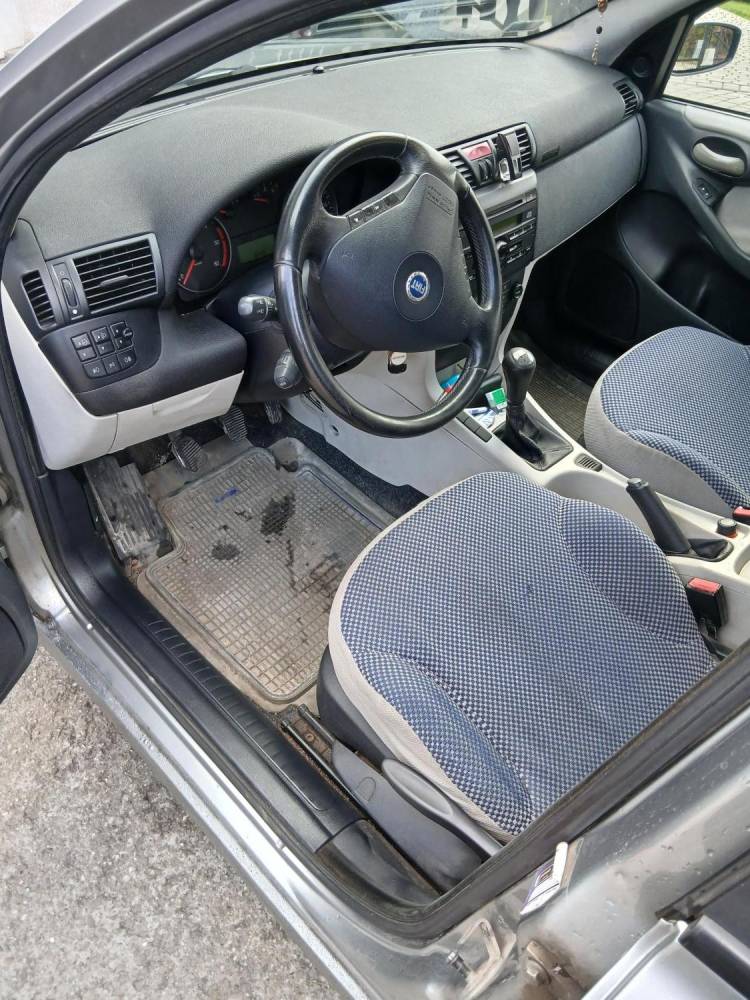ox_fiat-stilo-19jtd115km2004rklimahaktempomat2-komplety-kol