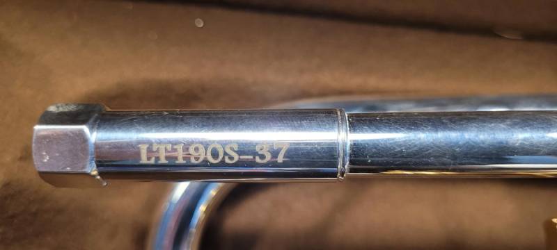 ox_trabka-b-bach-stradivarius-model-37-kopia