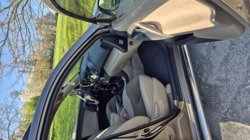 ox_toyota-rav4-4x4-benzyna-lpg
