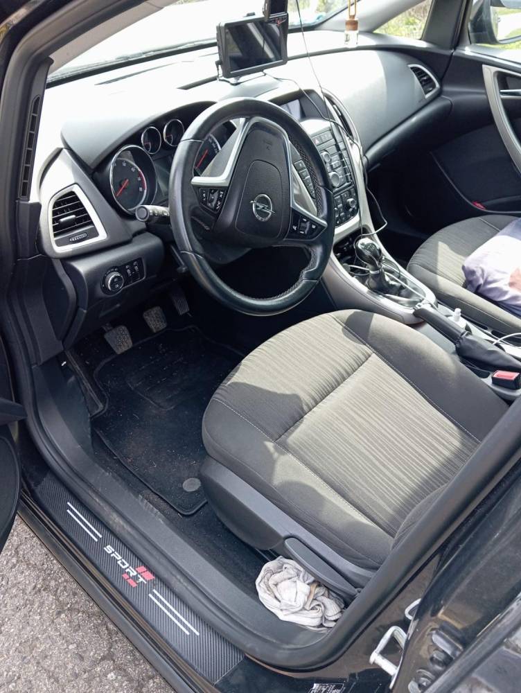 ox_sprzedam-opel-astra-sports-turbo-14