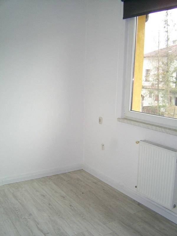 ox_ustron-lokal-50m2-do-wynajecia
