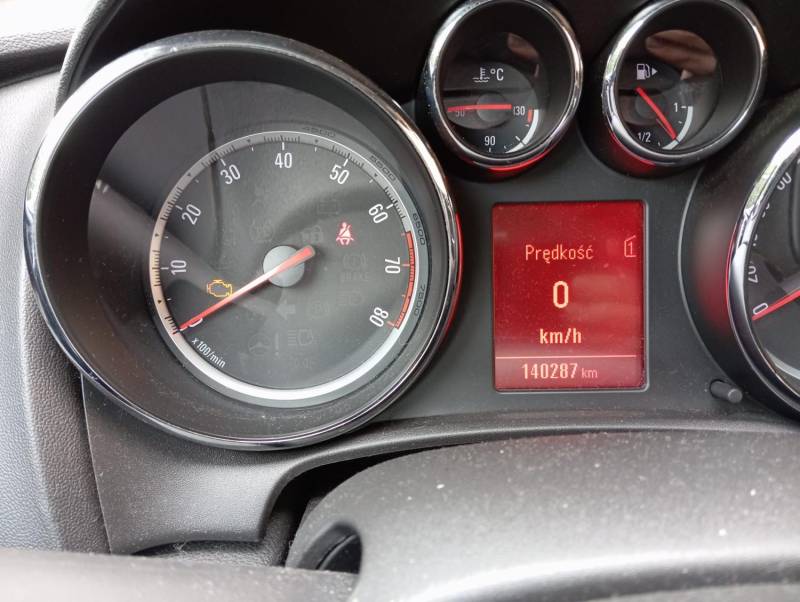 ox_sprzedam-opel-astra-sports-turbo-14