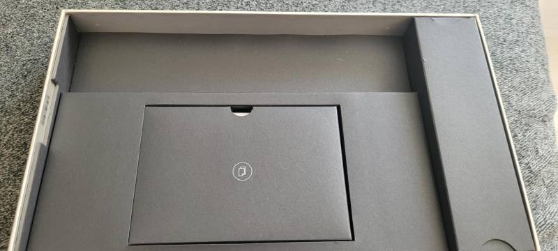 ox_tablet-lenovo-10-cali-yoga-smart-tab-yt-x705l