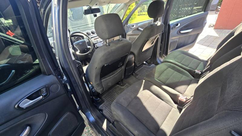 ox_sprzedam-ford-s-max-z-2010-roku-20-tdci-173-km-320-tys-km