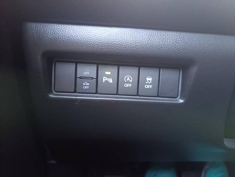 ox_sprzedam-suzuki-swift-hybryda-benzyna