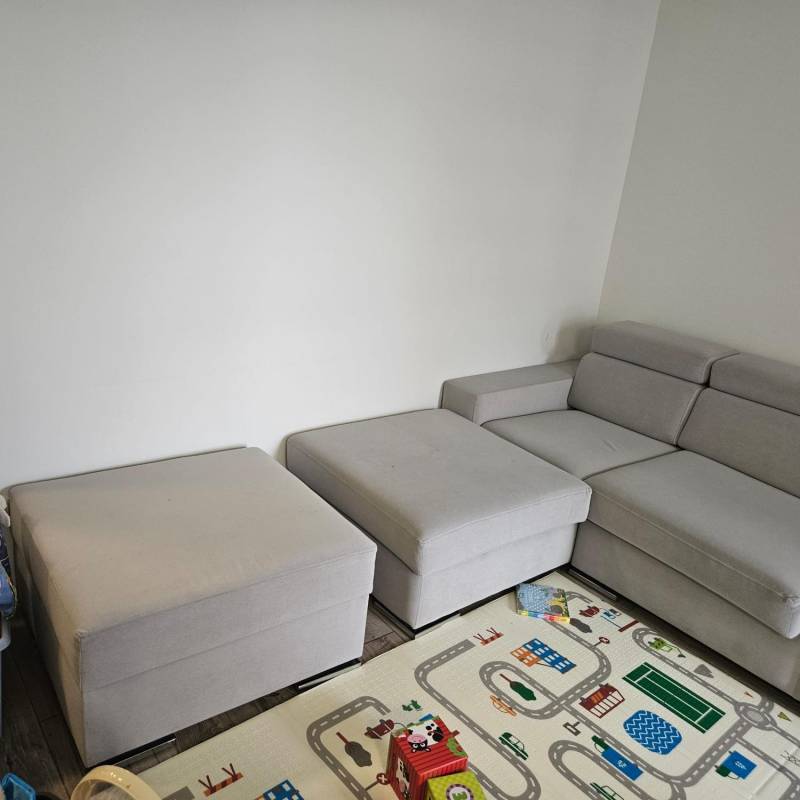 ox_sofa-narozna-z-pufa-stan-bdb