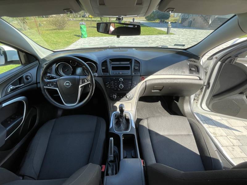 ox_opel-insignia-18