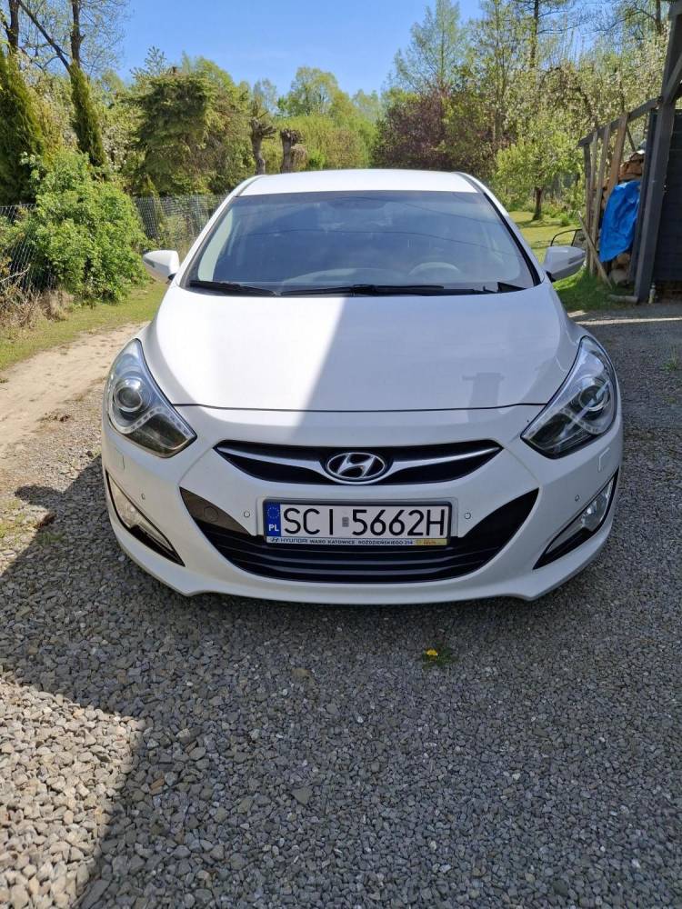 ox_sprzedam-hyundai-i40-przebieg-79-000-km
