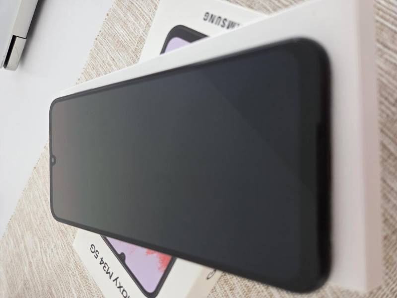 ox_smartfon-samsumg-m34-128gb