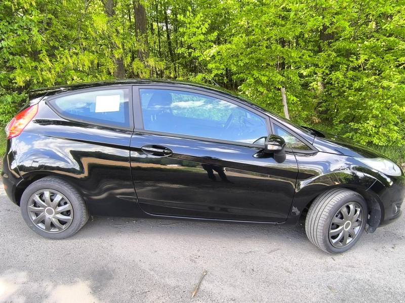 ox_ford-fiesta-082016-lift-10-benzyna-3-drzwiowy