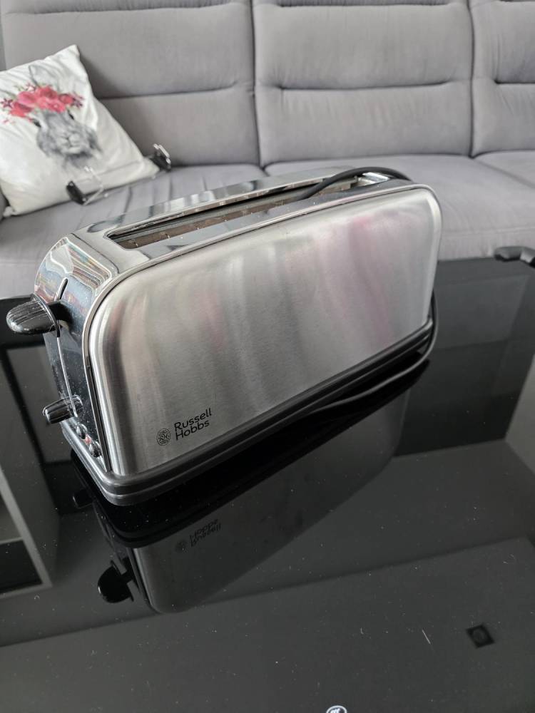 ox_sprzedam-tostery-russel-hobbs-1000w-i-kenwood-900w