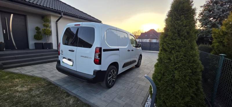 ox_toyota-pro-ace-city-2022r-15-diesel