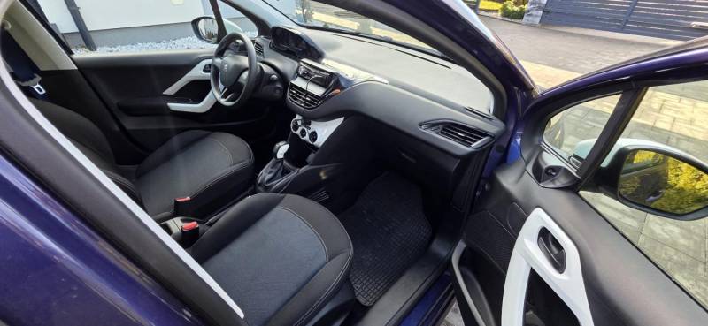 ox_peugeot-208-like