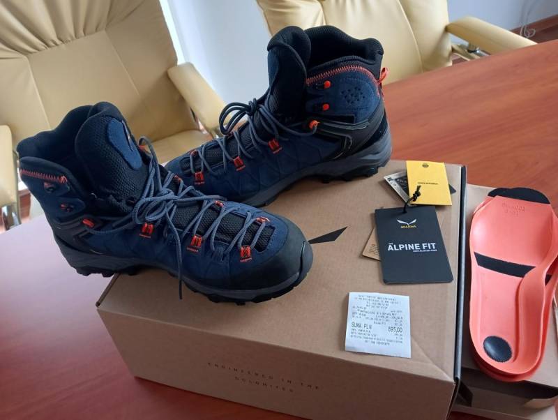 ox_buty-salewa-alp-trainer-2-mid-gtx-rozmiar-42