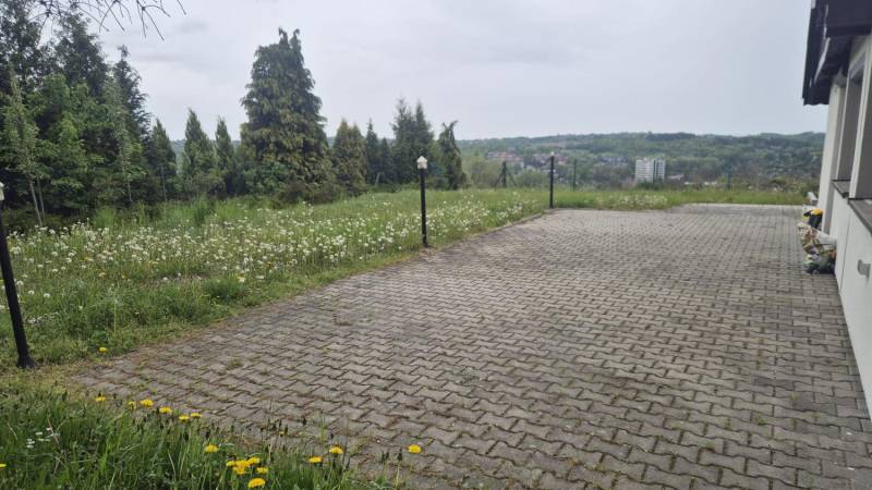 ox_ostatni-lokal-z-ogrodkiem-do-wynajecia-45m2-cieszyn-banotowka