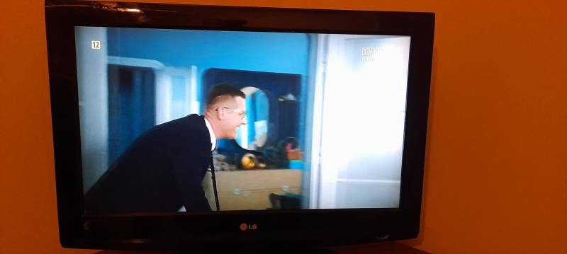 ox_telewizor-lg-32