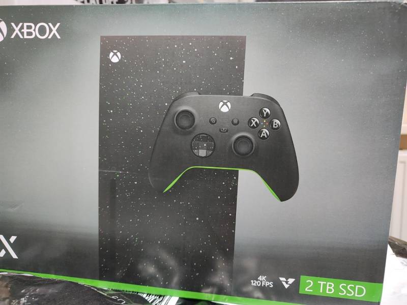ox_sony-playstation-ps5-pro-sony-ps5-slim-microsoft-xbox-series-x-2tb