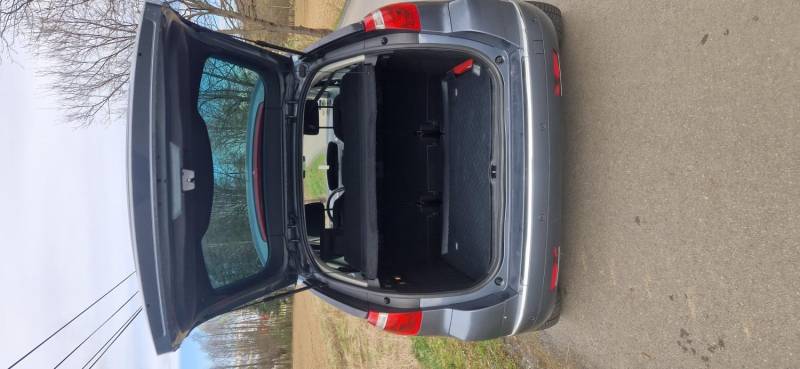 ox_citroen-c4-picasso-2010-16-hdi-diesel