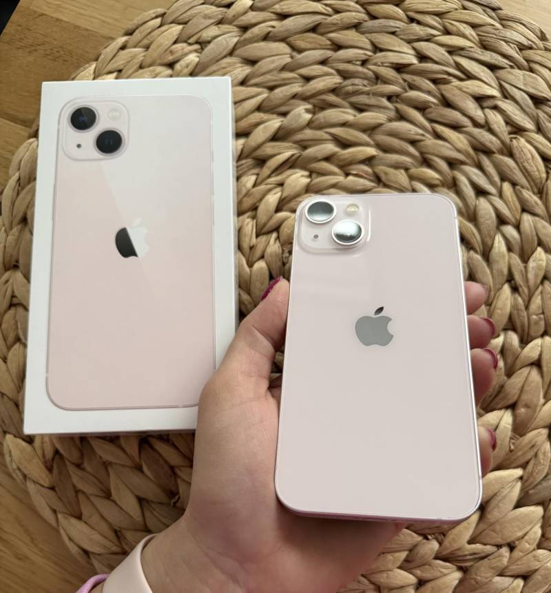 ox_apple-iphone-13-rozowy