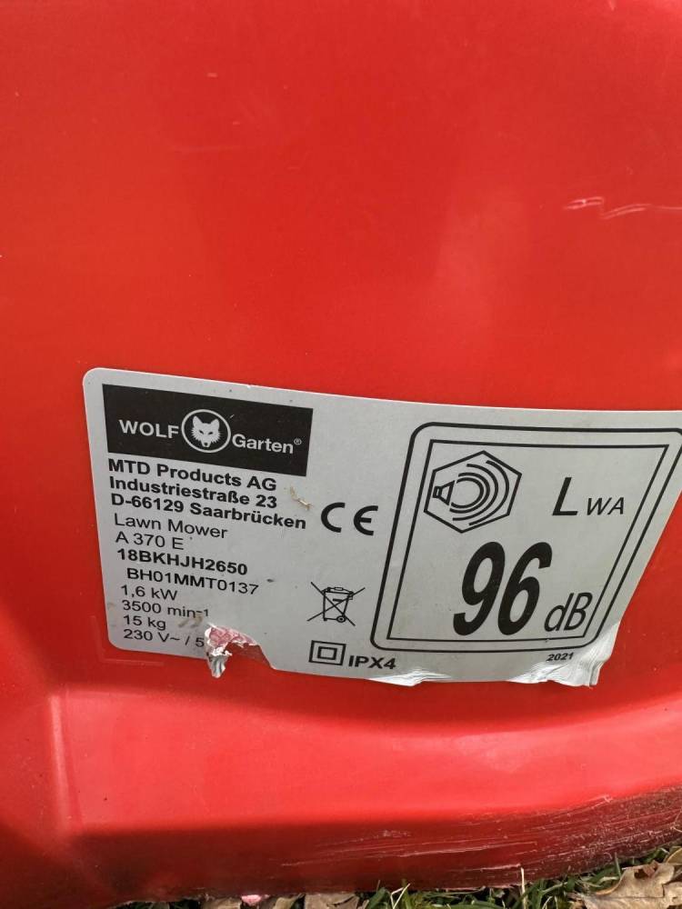 ox_wolf-garten-a-370-e-kosiarka-elektryczna-1600-w-37-cm