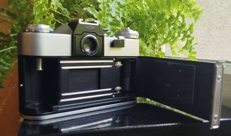 ox_zenit-b-stary-aparat-fotograficzny