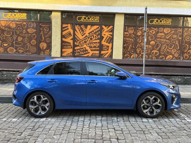 ox_kia-ceed-14-140km-business-line-krajowy-aso