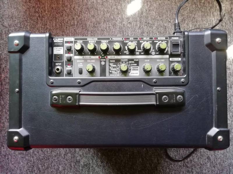 ox_wzmacniacz-gitarowy-roland-cube-80-gx