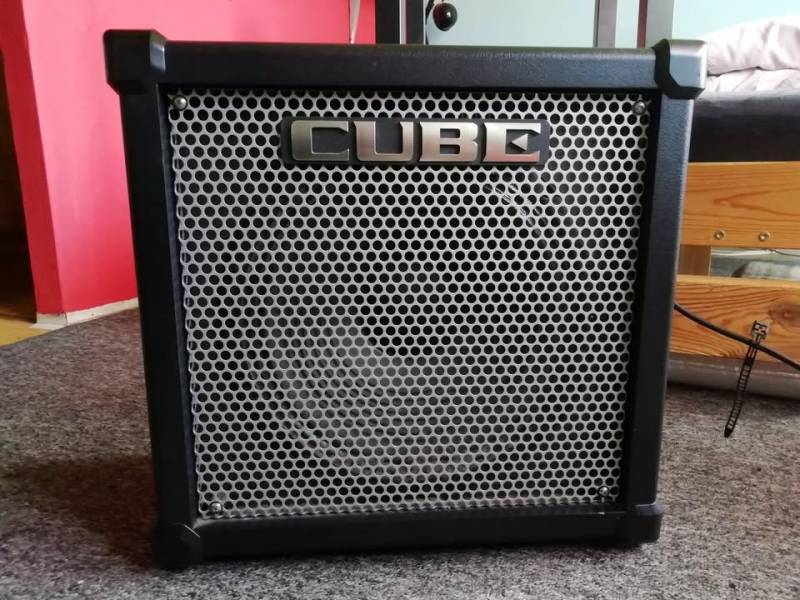 ox_wzmacniacz-gitarowy-roland-cube-80-gx