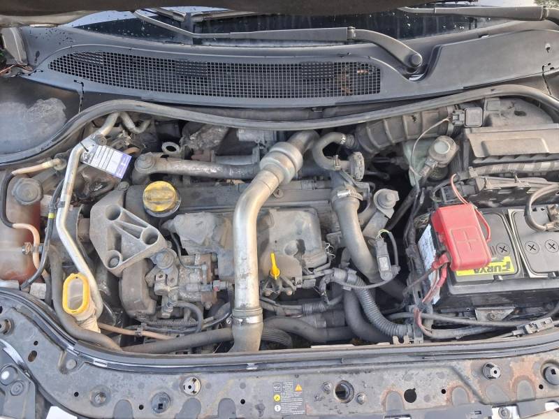 ox_renautl-megane-ii-kombi-klima-dobry-stan-oszczedny-42l-on-100km