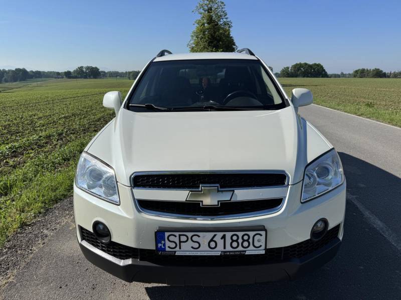 ox_chevrolet-captiva-20-diesel-127km-7osobowy-zadbany-serwis-2010-z-domu