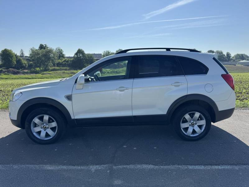 ox_chevrolet-captiva-20-diesel-127km-7osobowy-zadbany-serwis-2010-z-domu