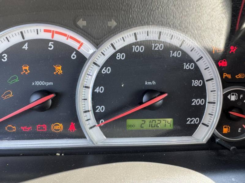 ox_chevrolet-captiva-20-diesel-127km-7osobowy-zadbany-serwis-2010-z-domu