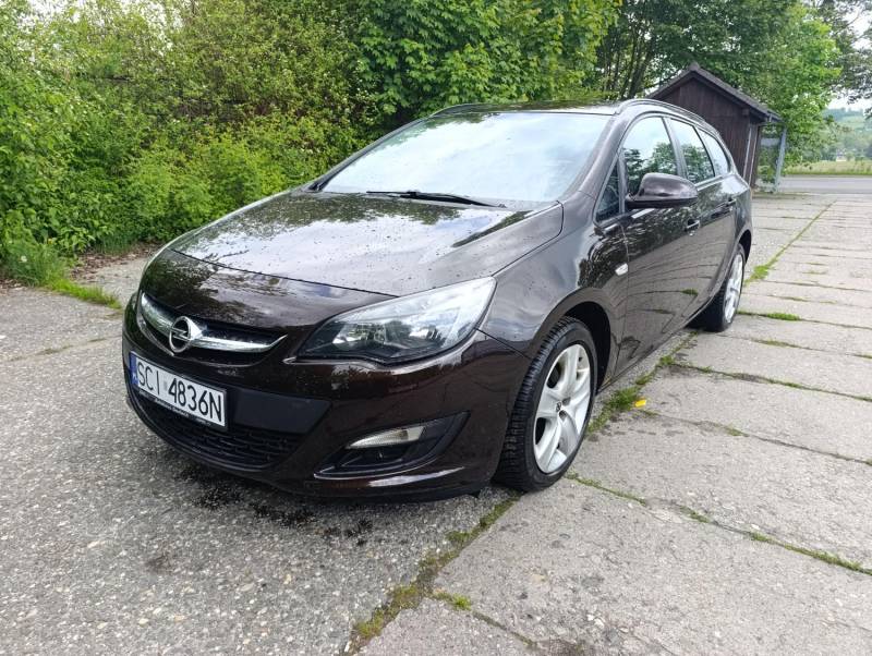 ox_opel-astra-j-combi-sprzedam