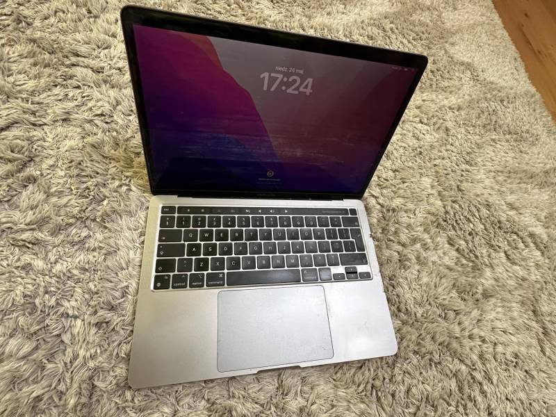 ox_macbook-pro-13-m1-8gb256gb-2020-space-gray-oryg-pudelko