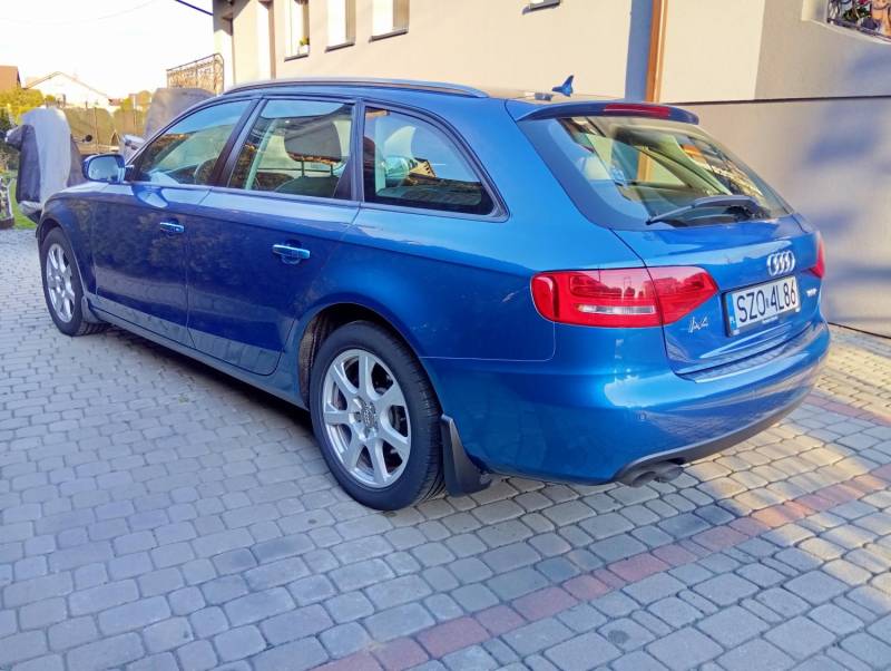 ox_audi-a4-b8-2010r-stan-bdb