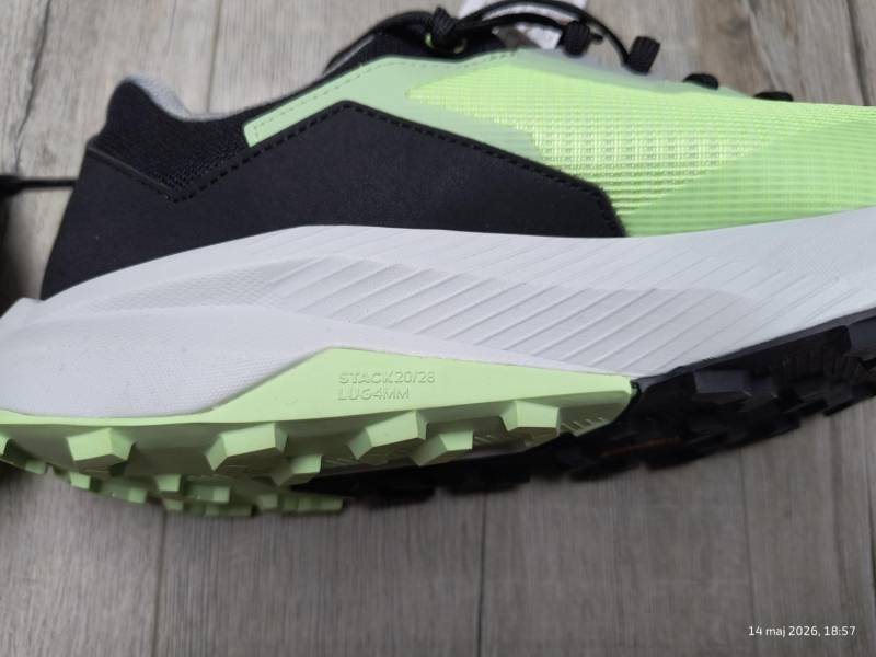ox_buty-adidas-terrex-r44-nowe
