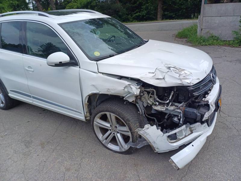 ox_volkswagen-tiguan-4motion-r-line