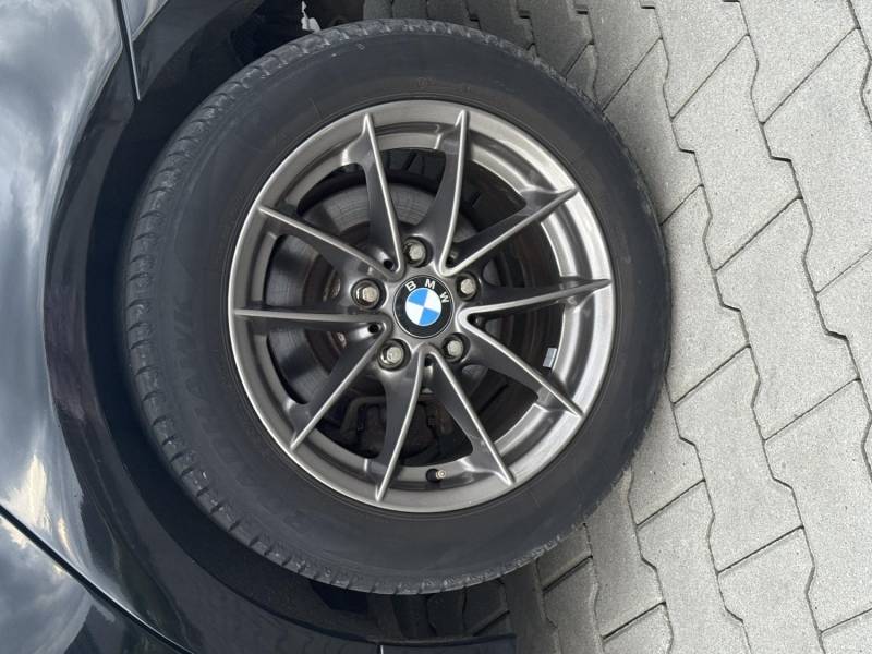 ox_sprzedam-bmw-e-90-2006-r