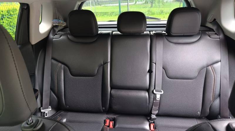 ox_jeep-compass-my20-limited-14-multiair-170km-4x4