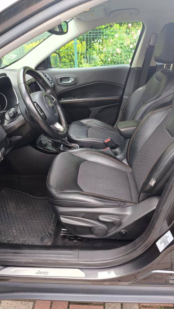 ox_jeep-compass-my20-limited-14-multiair-170km-4x4