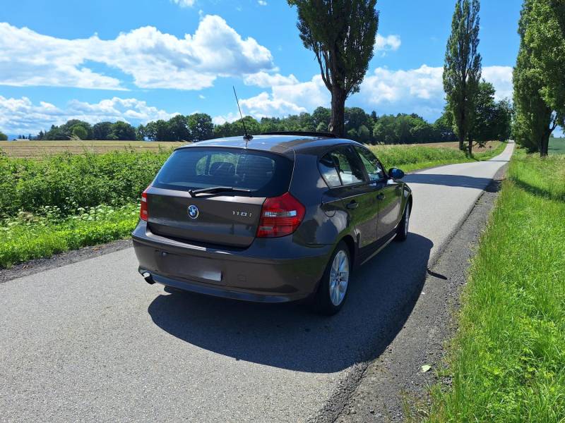 ox_bmw-e87-118i-2009r