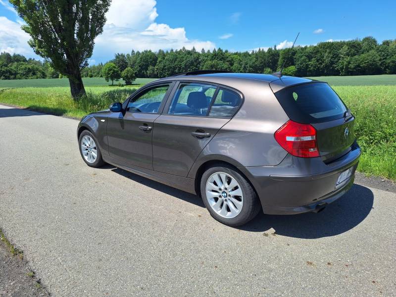 ox_bmw-e87-118i-2009r