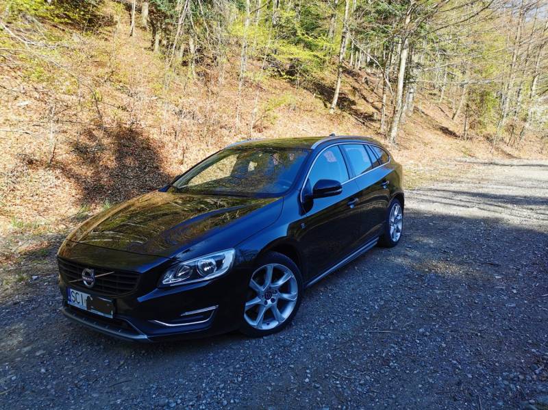 ox_sprzedam-volvo-v60-2016-r